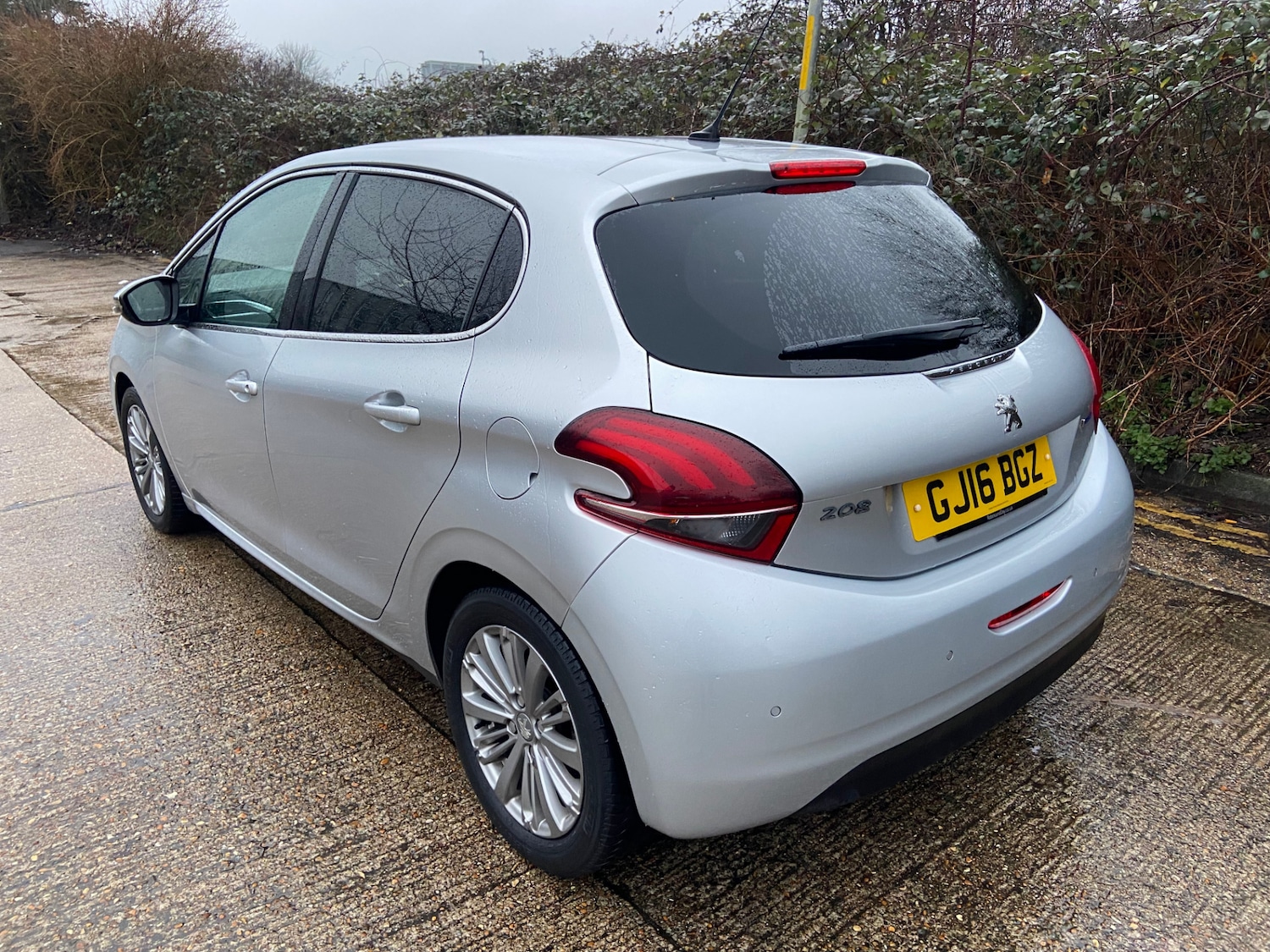 Used Peugeot 208 2016 for sale - 77420741: Photo 11