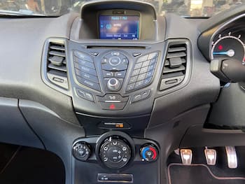 Used Ford Fiesta 2017 for sale - 79668645: Photo
