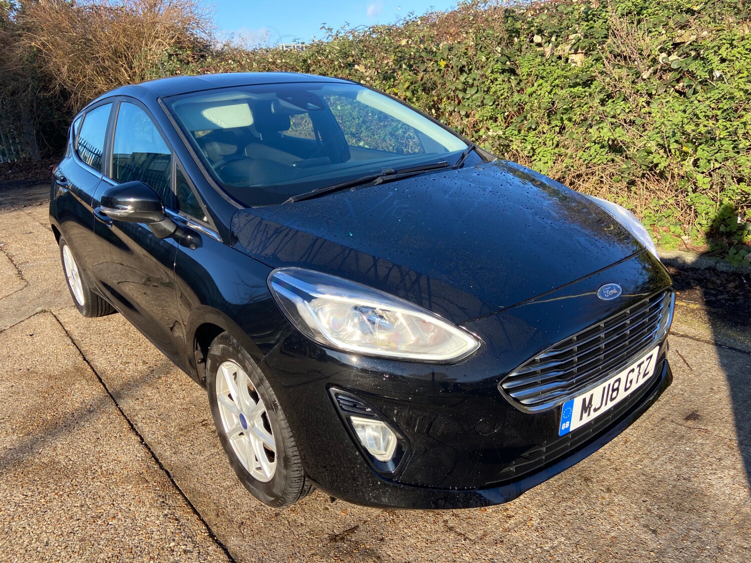 Used Ford Fiesta 2018 for sale - 77083285: Photo 2