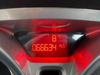 Used Ford Fiesta 2012 for sale - 77006207: Photo