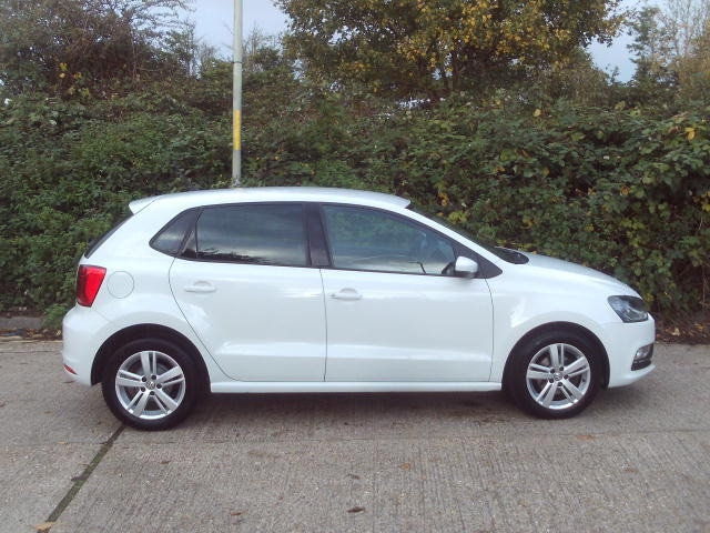 Used Volkswagen Polo 2017 for sale - 76332755: Photo 8