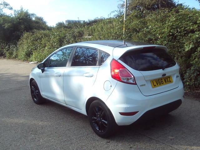 Used Ford Fiesta 2016 for sale - 75561910: Photo 11
