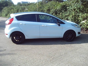 Used Ford Fiesta 2016 for sale - 75561910: Photo