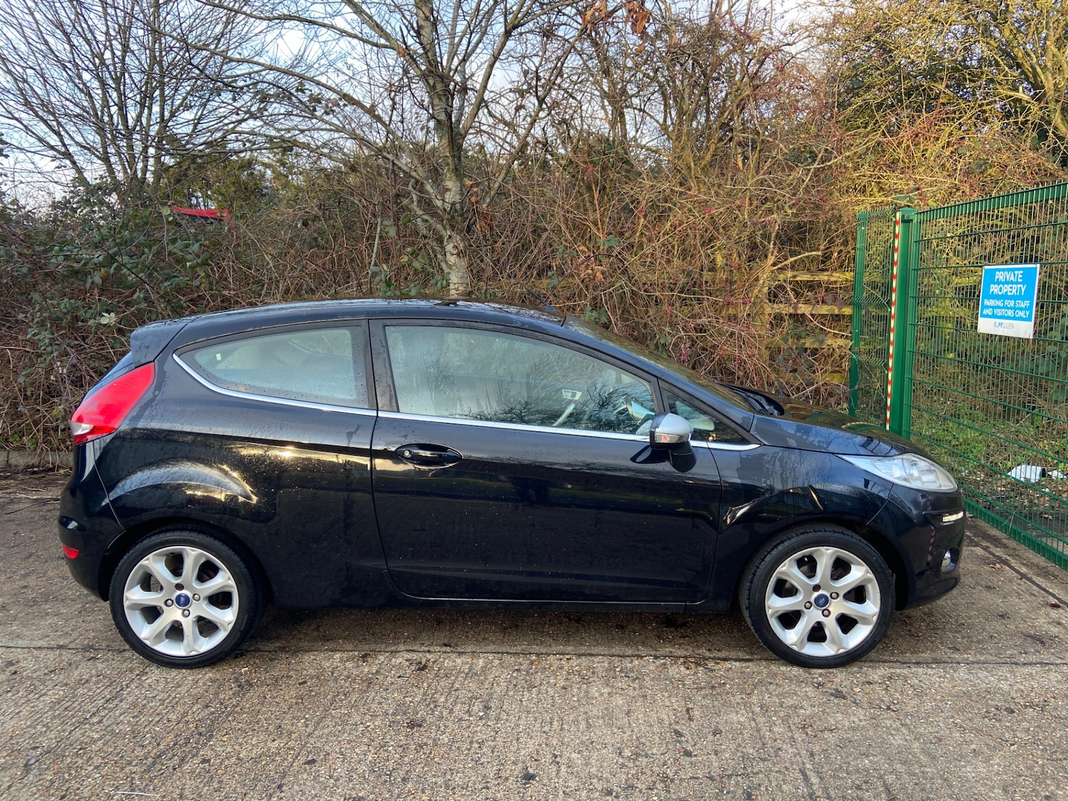 Used Ford Fiesta 2011 for sale - 77395123: Photo 5