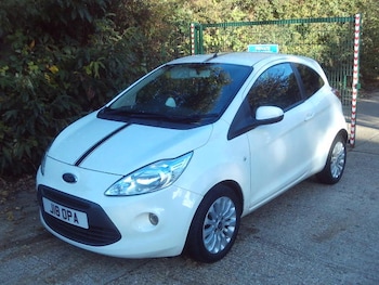 2012 - 1.2 Zetec White 79k Miles PSH Long MOT Warranty 3-Door