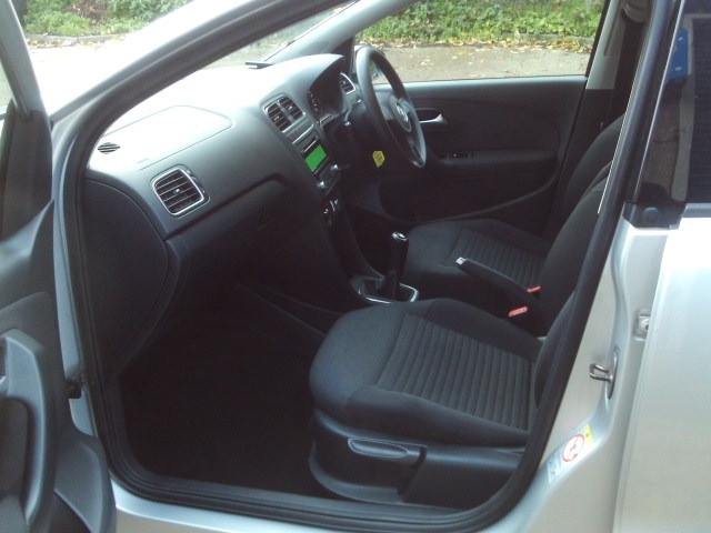 Used Volkswagen Polo 2012 for sale - 76332758: Photo 14