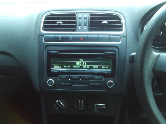 Used Volkswagen Polo 2012 for sale - 76332758: Photo 4