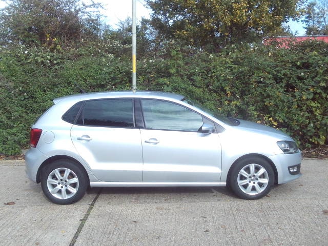 Used Volkswagen Polo 2012 for sale - 76332758: Photo 8