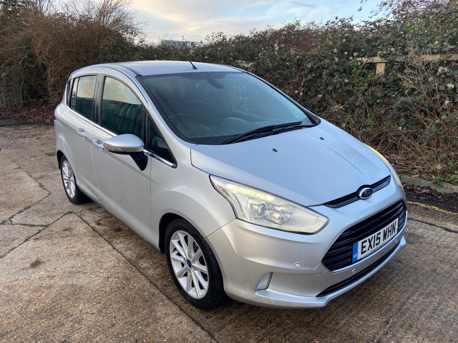 Used Ford B-MAX 2015 for sale - 77228189: Photo 2