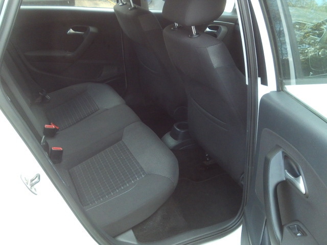 Used Volkswagen Polo 2015 for sale - 76397147: Photo 13