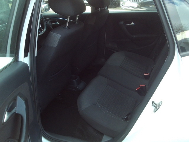 Used Volkswagen Polo 2015 for sale - 76397147: Photo 15