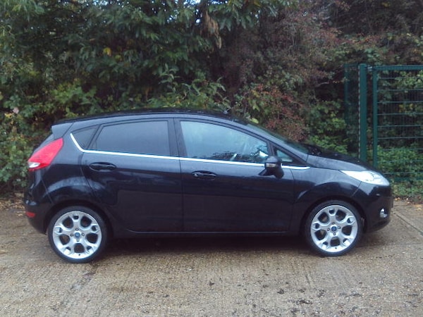 Used Ford Fiesta 2011 for sale - 76248879: Photo 8