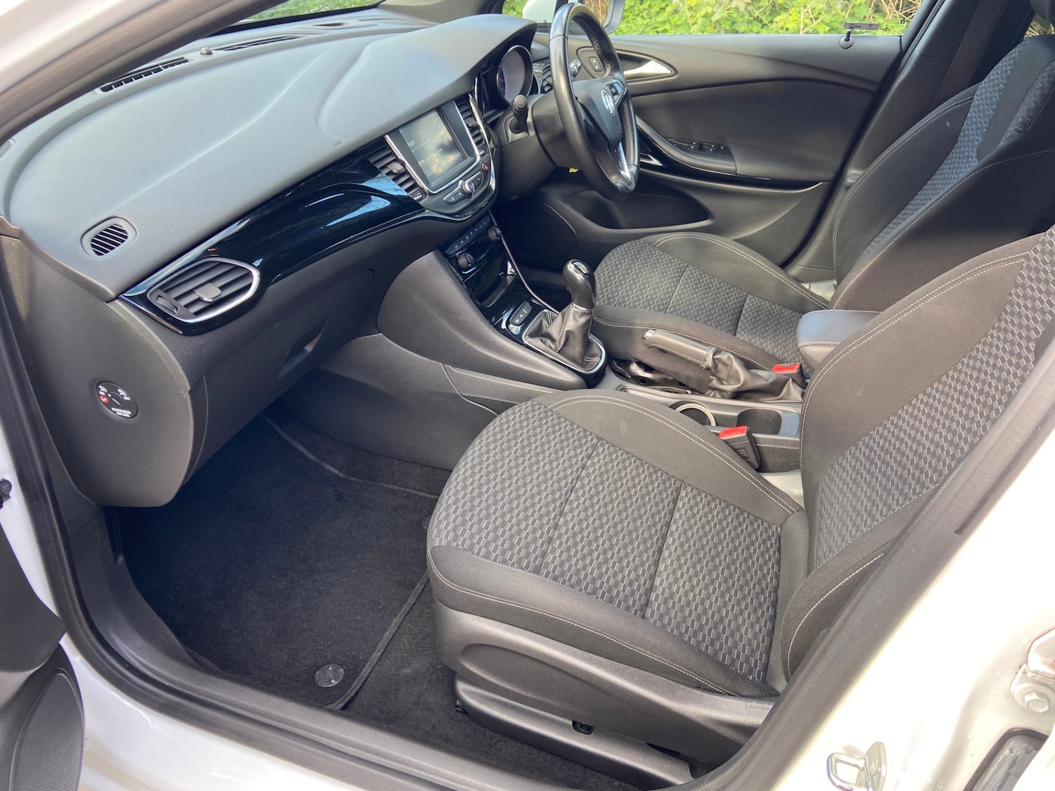 Used Vauxhall Astra 2018 for sale - 78109675: Photo 14