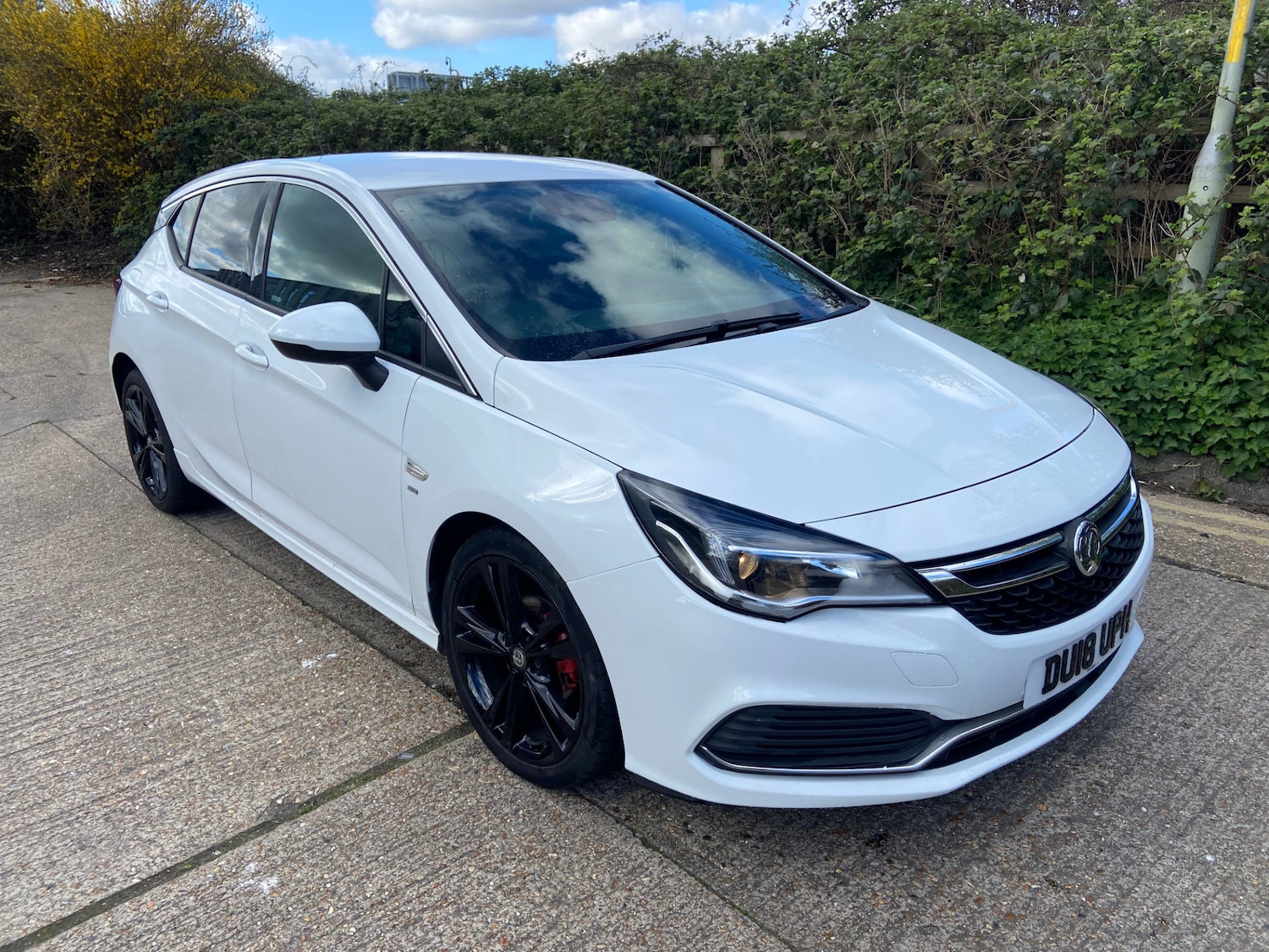 Used Vauxhall Astra 2018 for sale - 78109675: Photo 2