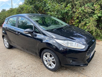 Used Ford Fiesta 2015 for sale - 79473033: Photo