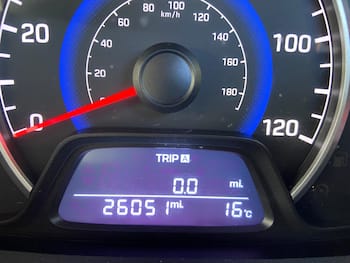 Used Hyundai i10 2018 for sale - 79788911: Photo