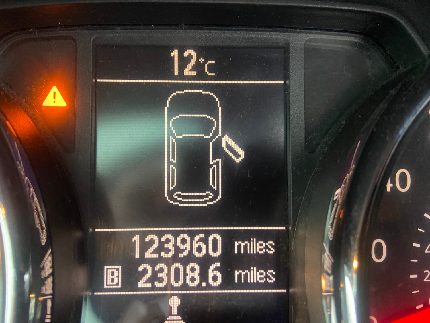 Used Nissan Qashqai+2 2011 for sale - 77522266: Photo 9