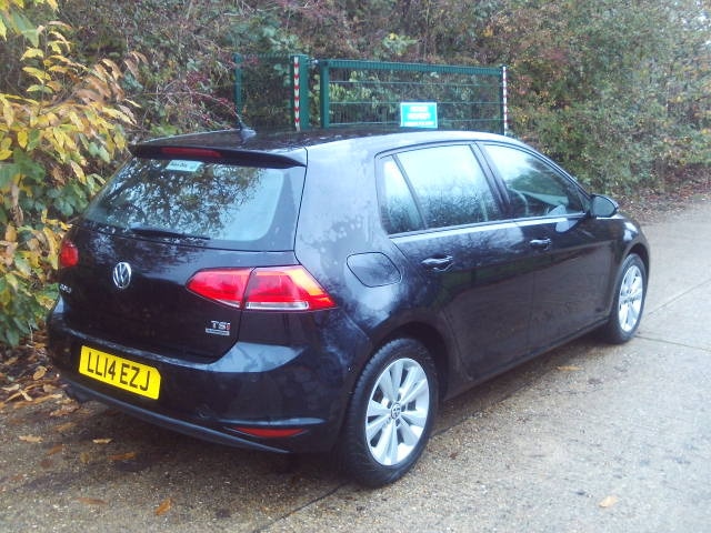 Used Volkswagen Golf 2014 for sale - 76594496: Photo 5