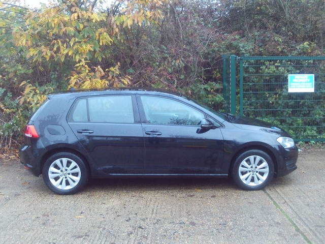 Used Volkswagen Golf 2014 for sale - 76594496: Photo 6