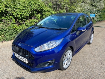 Used Ford Fiesta 2015 for sale - 78383488: Photo