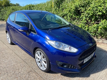 Used Ford Fiesta 2015 for sale - 78383488: Photo