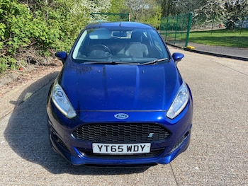 Used Ford Fiesta 2015 for sale - 78383488: Photo