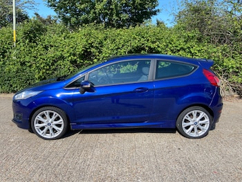 Used Ford Fiesta 2015 for sale - 78383488: Photo