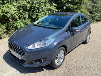 Used Ford Fiesta 2014 for sale - 79263976: Photo