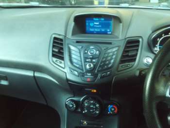 Used Ford Fiesta 2017 for sale - 75079869: Photo