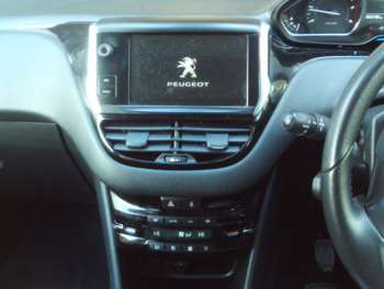 Used Peugeot 208 2014 for sale - 74146477: Photo
