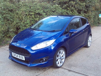 2014 (64) - 1.0 EcoBoost 125 Zetec S 3dr Blue 43k Miles Years MOT Warranty