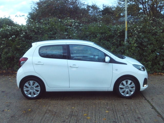 Used Peugeot 108 2017 for sale - 76452471: Photo 8