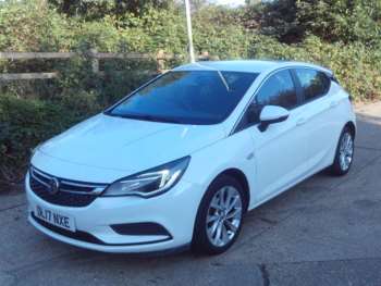 2017 (17) - 1.4T 16V Tech Line 5dr White 50k Miles FSH Years MOT Warranty