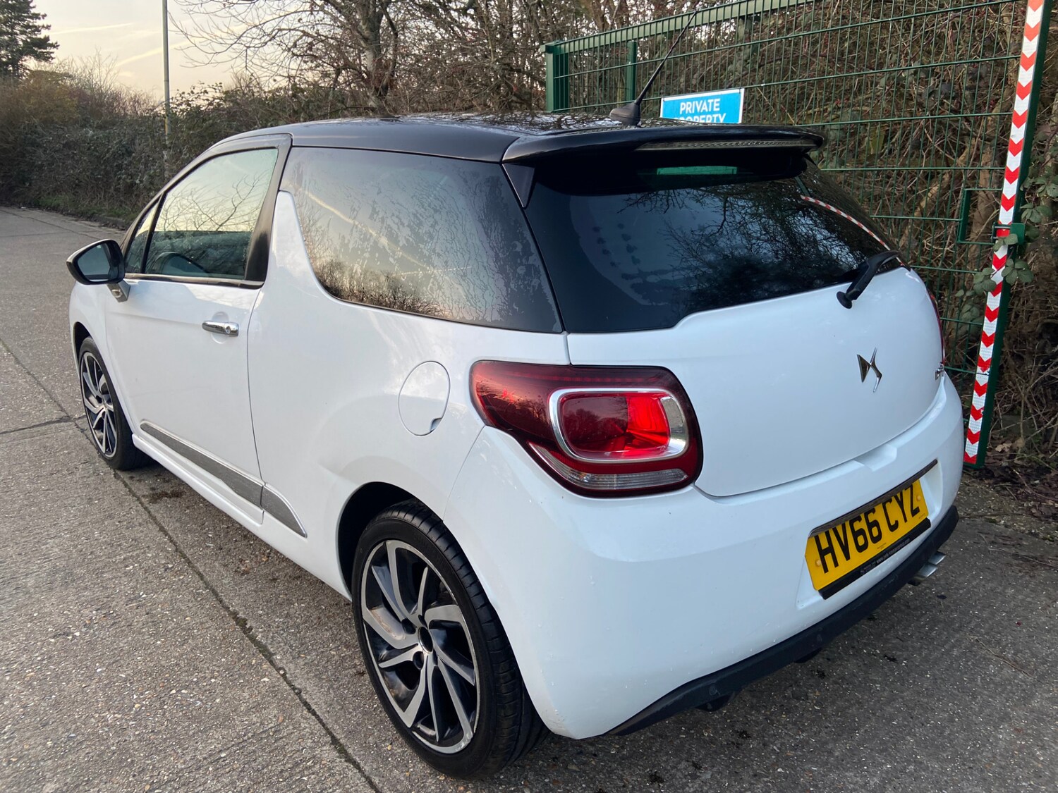 Used DS Automobiles DS 3 2016 for sale - 77668087: Photo 10