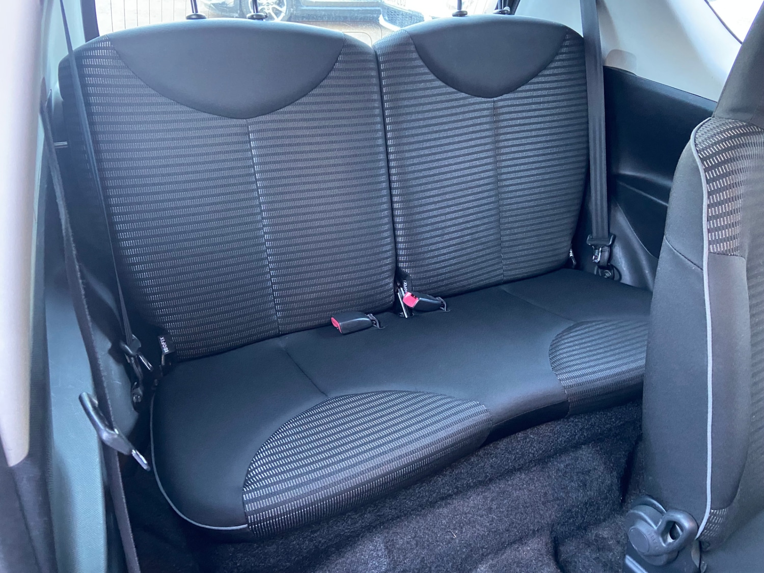 Used Peugeot 107 2014 for sale - 77106442: Photo 13