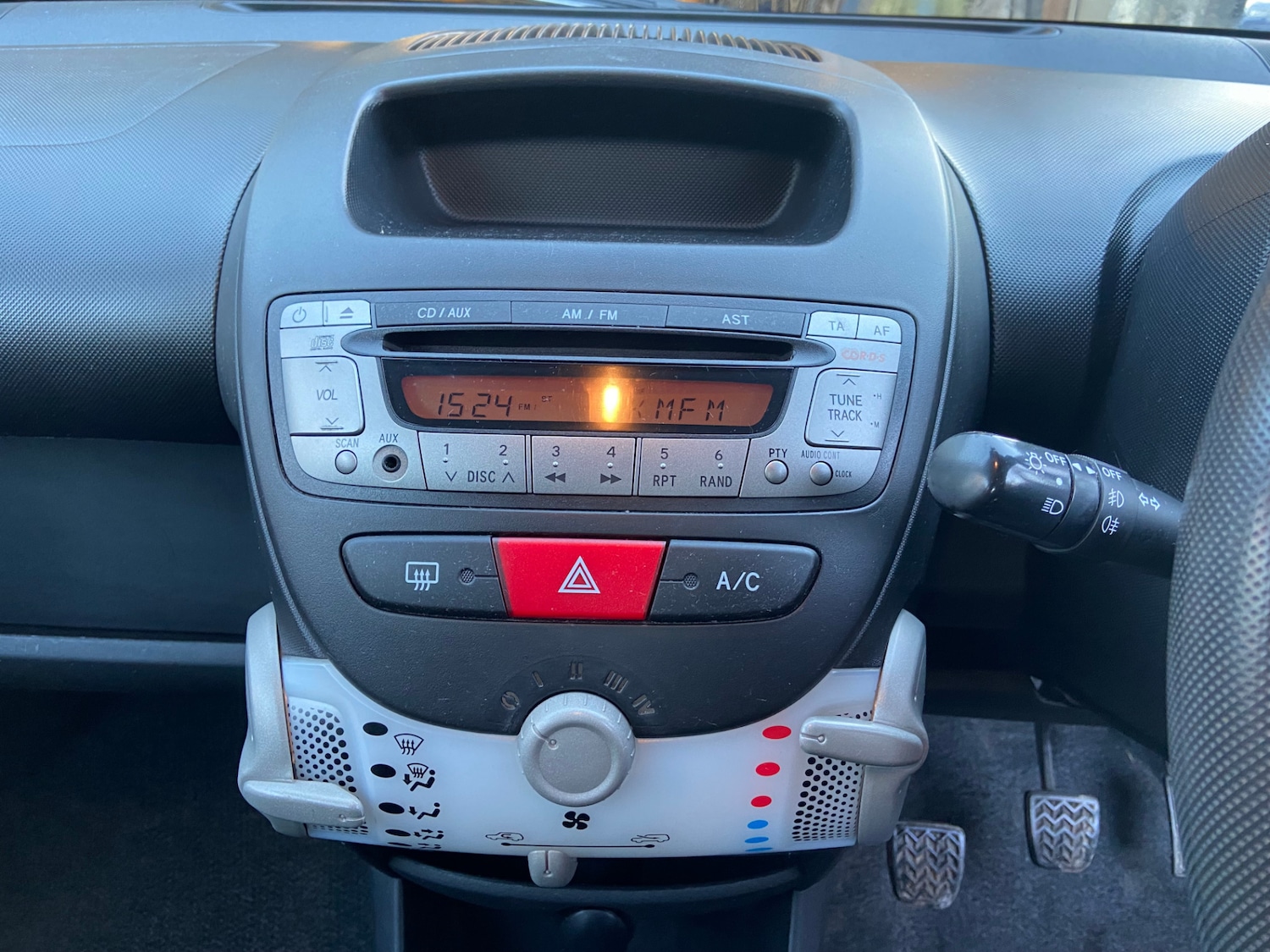 Used Peugeot 107 2014 for sale - 77106442: Photo 4