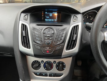 Used Ford Focus 2013 for sale - 77025647: Photo