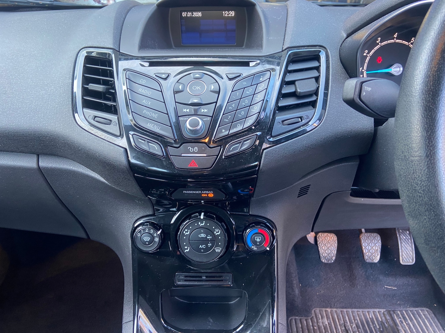 Used Ford Fiesta 2017 for sale - 77128116: Photo 4