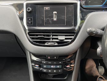 Used Peugeot 2008 2015 for sale - 79828335: Photo