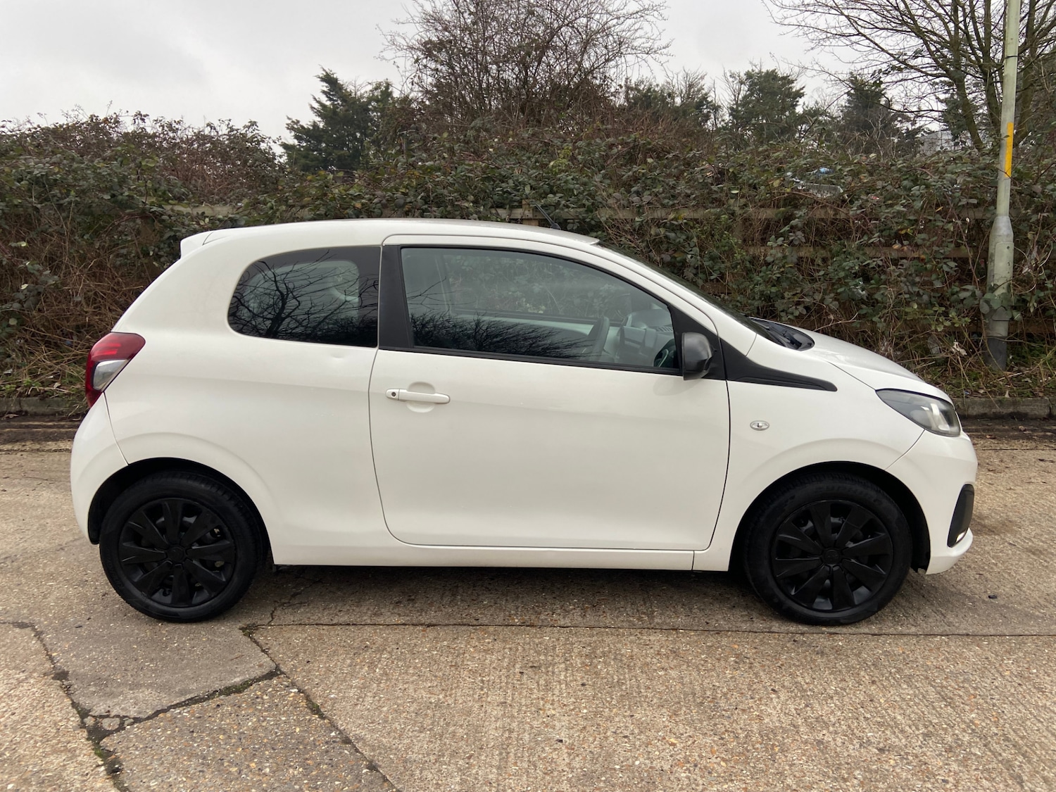 Used Peugeot 108 2015 for sale - 77328889: Photo 7