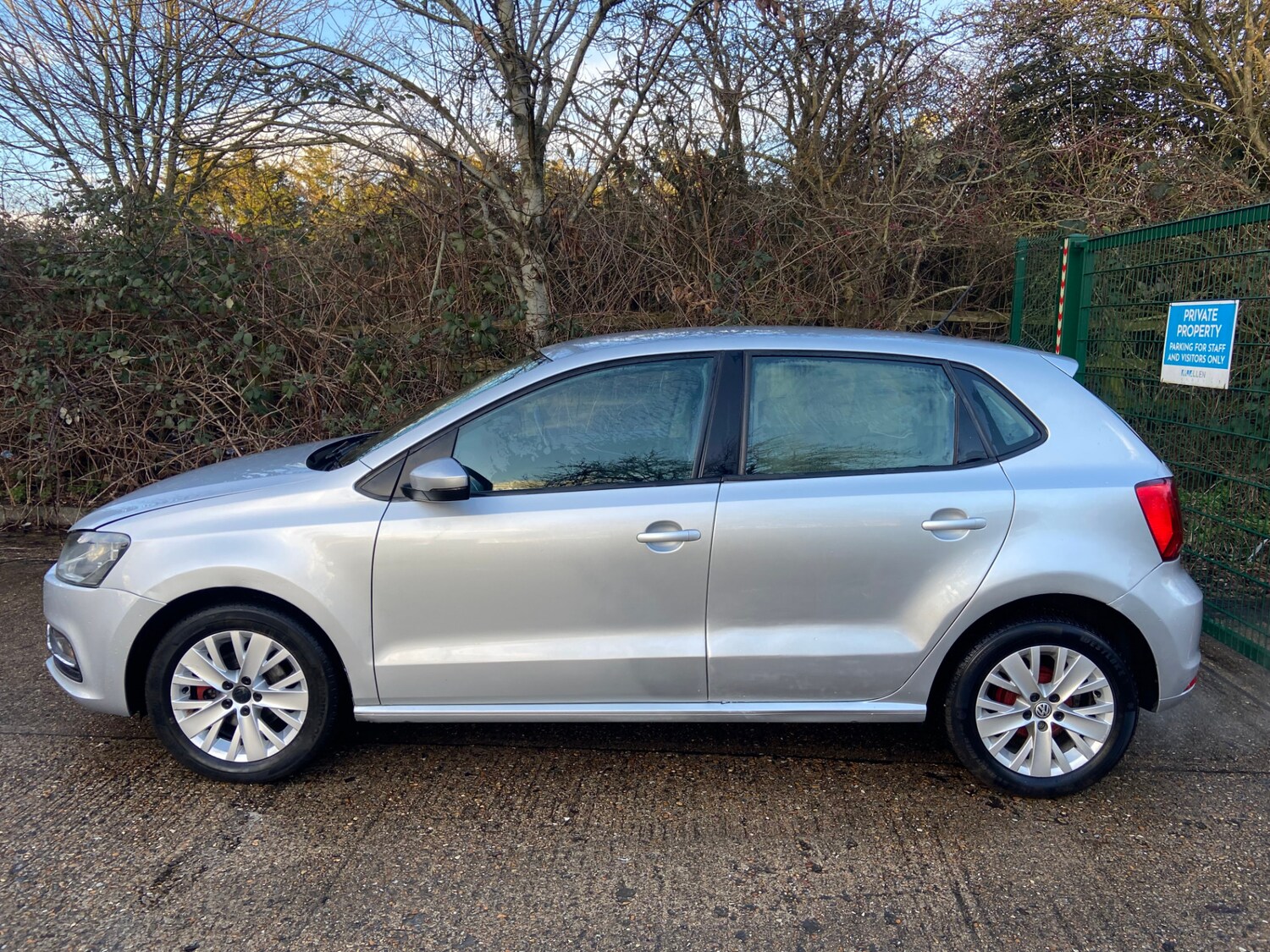 Used Volkswagen Polo 2016 for sale - 77570593: Photo 9