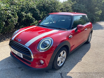 Used MINI Hatch 2019 for sale - 79240777: Photo