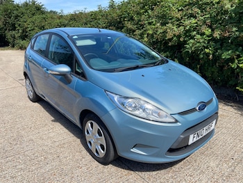 Used Ford Fiesta 2010 for sale - 79091170: Photo