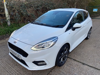 Used Ford Fiesta 2018 for sale - 77821820: Photo