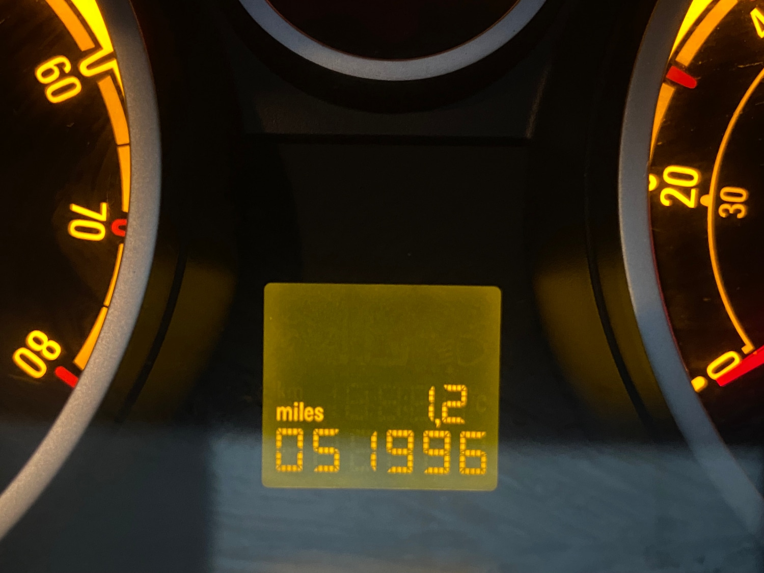 Used Vauxhall Corsa 2012 for sale - 77116348: Photo 3