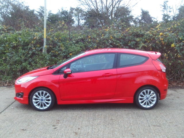 Used Ford Fiesta 2014 for sale - 76939997: Photo 9