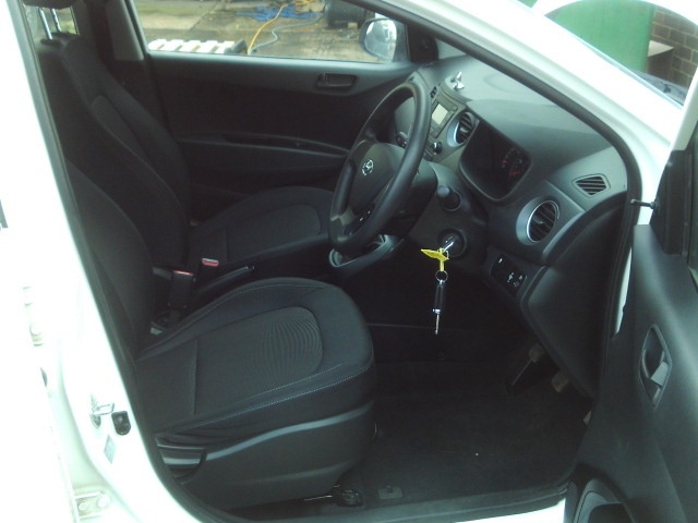 Used Hyundai i10 2018 for sale - 76332427: Photo 12