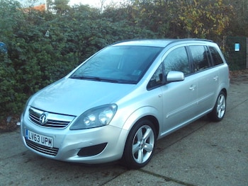2013 (63) - 1.6i Exclusiv 5dr Silver 33k Miles Years MOT Warranty HPI Clear