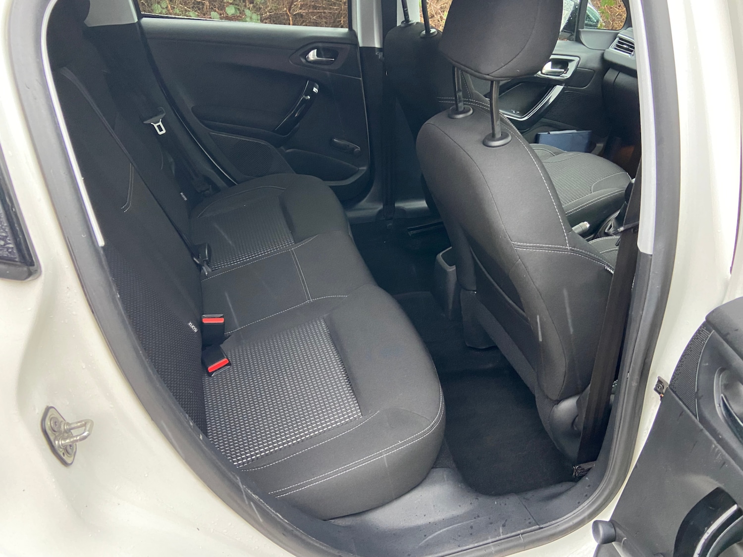 Used Peugeot 208 2015 for sale - 77151679: Photo 13