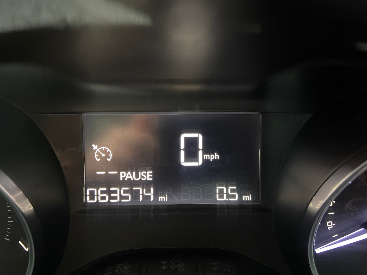 Used Peugeot 208 2015 for sale - 77151679: Photo 3